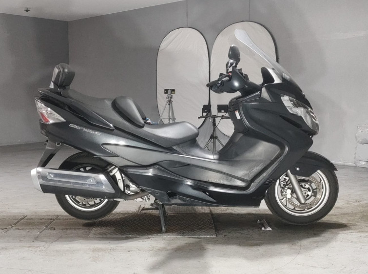 Мотоцикл Suzuki SKYWAVE 250 з пробігом 16131 km