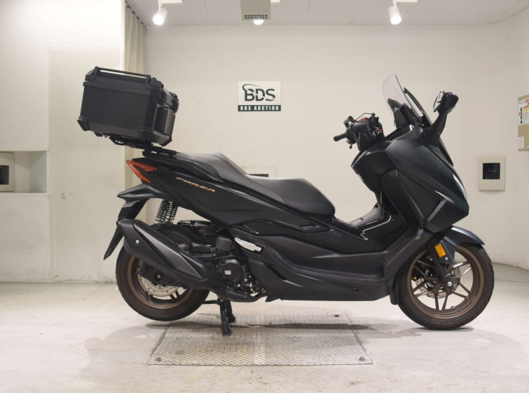 Мотоцикл Honda FORZA-6 з пробігом 10085 km