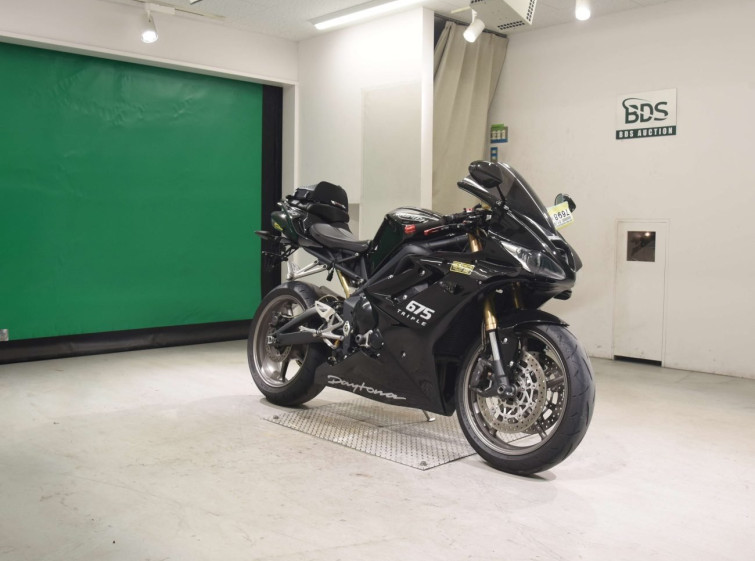 Мотоцикл Triumph DAYTONA 675 с пробегом 41499 km