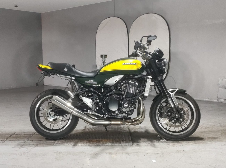 Мотоцикл Kawasaki Z900RS з пробігом 1189 km