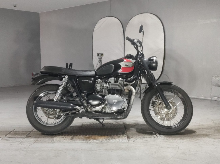 Мотоцикл Triumph T100 BONNEVILLE з пробігом 29352 km