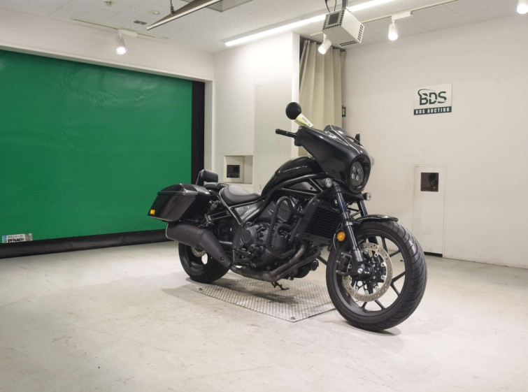 Мотоцикл Honda REBEL T CMX1100 з пробігом 3706 km