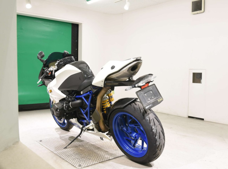 Мотоцикл BMW HP2 SPORTS з пробігом 16963 km