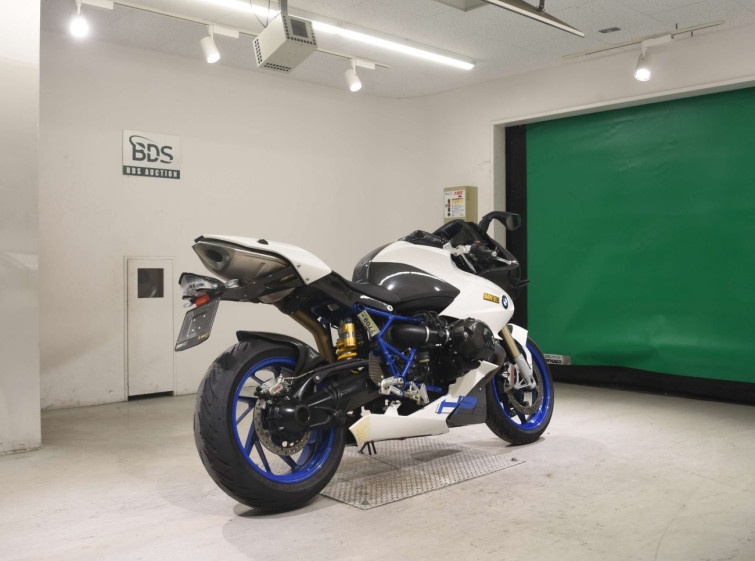 Мотоцикл BMW HP2 SPORTS з пробігом 16963 km