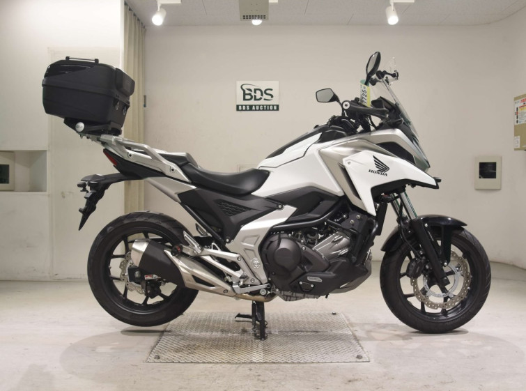 Мотоцикл Honda NC750XD з пробігом 4356 km