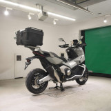 Мотоцикл Honda X-ADV750-2 з пробігом 7973 km