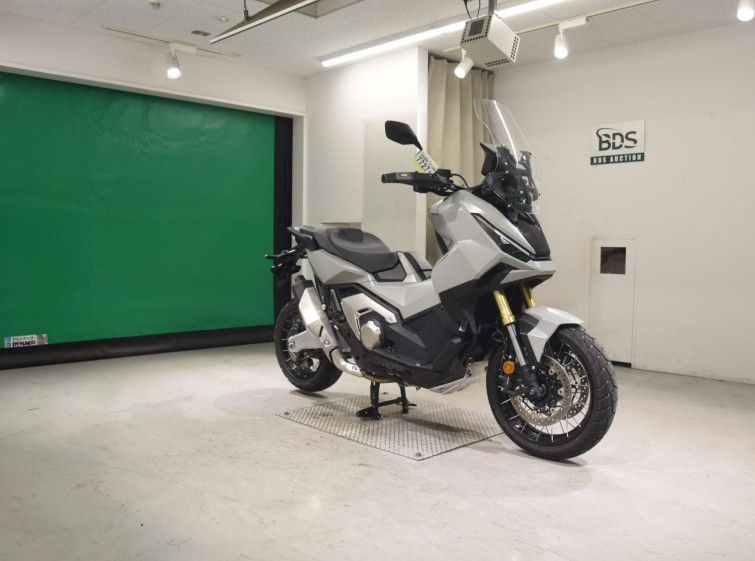 Мотоцикл Honda X-ADV750-2 с пробегом 291 km