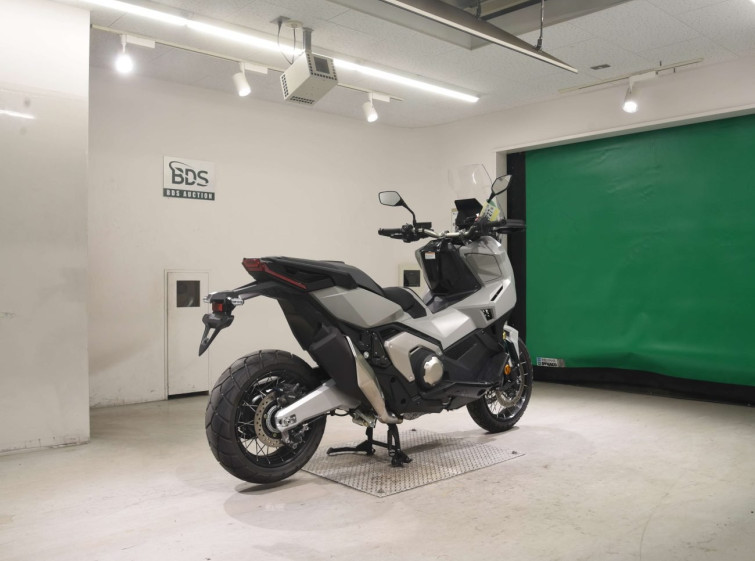Мотоцикл Honda X-ADV750-2 с пробегом 291 km