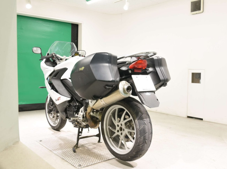 Мотоцикл BMW F800GT с пробегом 13206 km