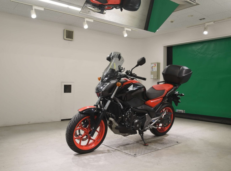 Мотоцикл Honda NC750SA с пробегом 31645 km
