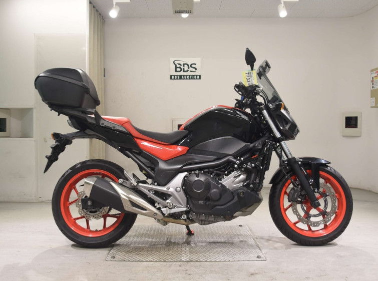 Мотоцикл Honda NC750SA с пробегом 31645 km