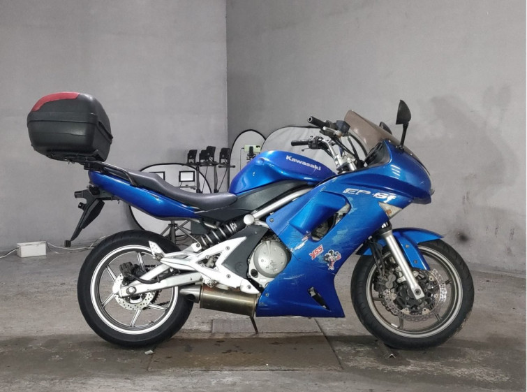 Мотоцикл Kawasaki ER-6F с пробегом 94681 km