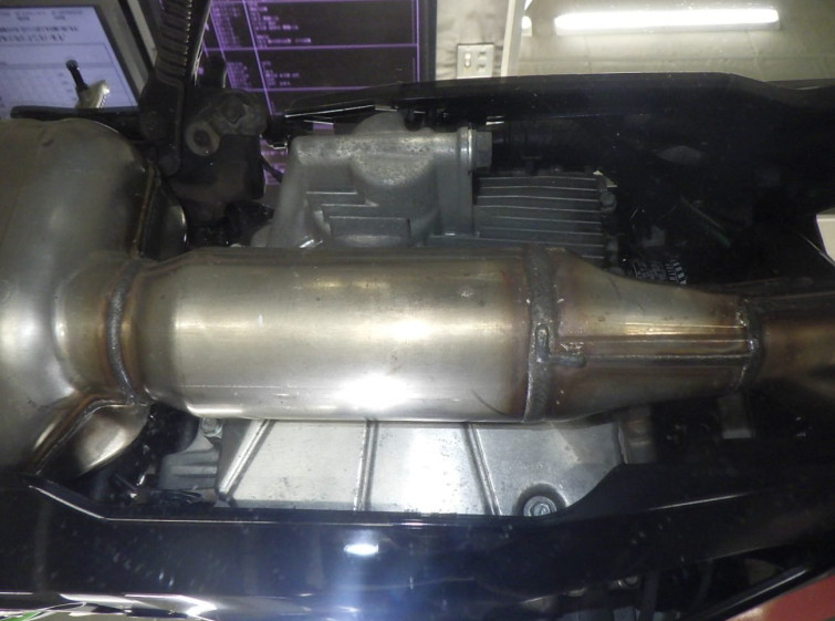 Мотоцикл Kawasaki NINJA ZX-25R с пробегом 23886 km