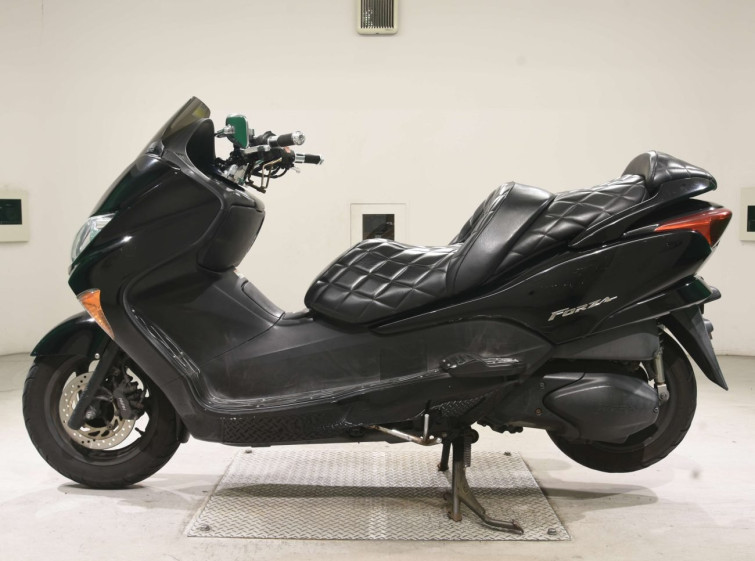 Мотоцикл Honda FORZA Z с пробегом 57542 km