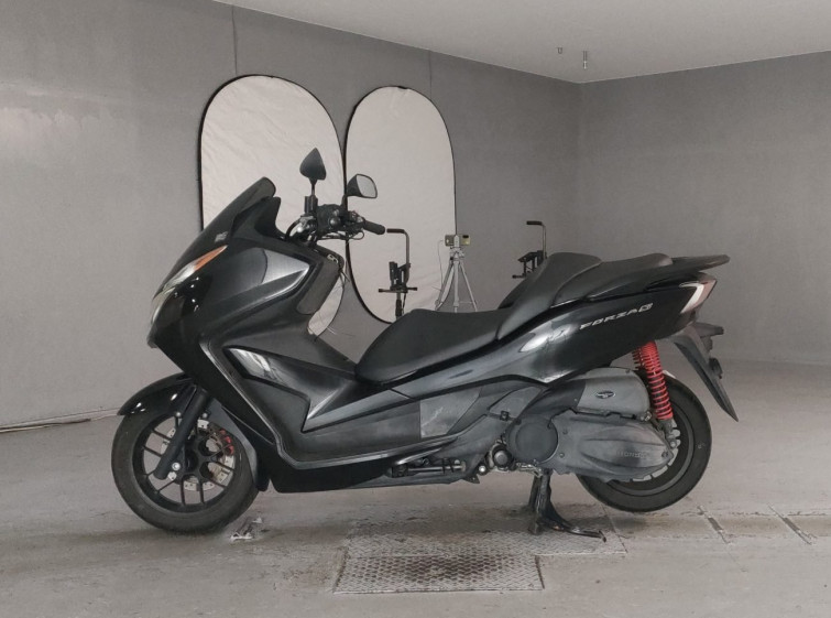 Мотоцикл Honda FORZA SI с пробегом 39109 km