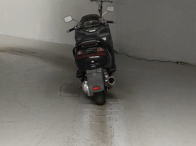 Мотоцикл Suzuki SKYWAVE 250SS с пробегом 19781 km