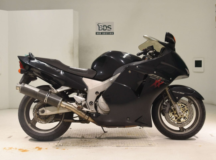 Мотоцикл Honda CBR1100XX BLACKBIRD с пробегом 30089 km