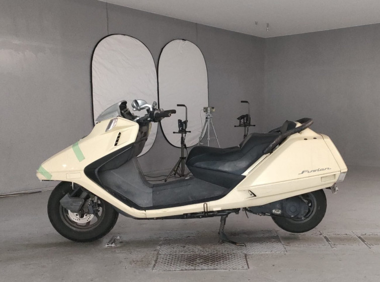 Мотоцикл Honda FUSION X с пробегом 19722 km