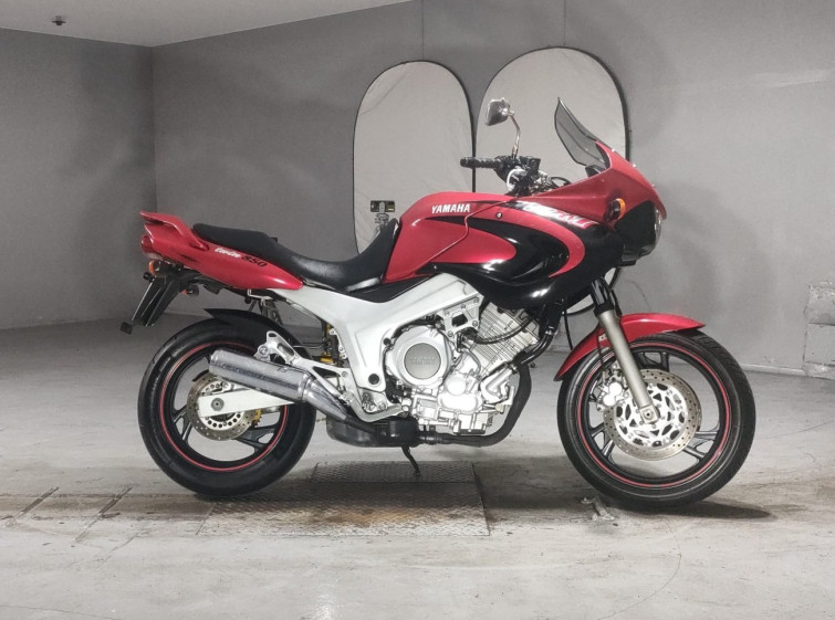 Мотоцикл Yamaha TDM850 с пробегом 43227 km