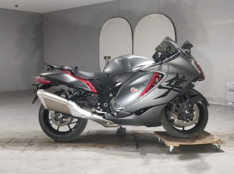 Мотоцикл Suzuki GSX1300R HAYABUSA с пробегом 57219 km