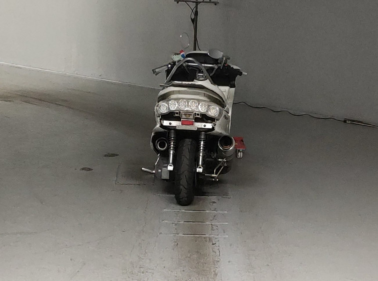 Мотоцикл Yamaha MAJESTY 250 с пробегом 36435 km