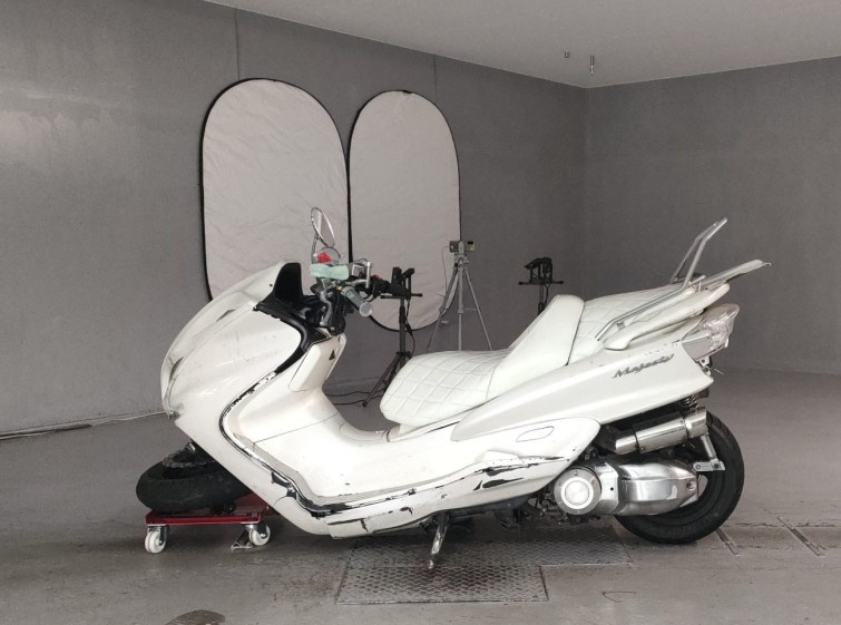 Мотоцикл Yamaha MAJESTY 250 с пробегом 36435 km