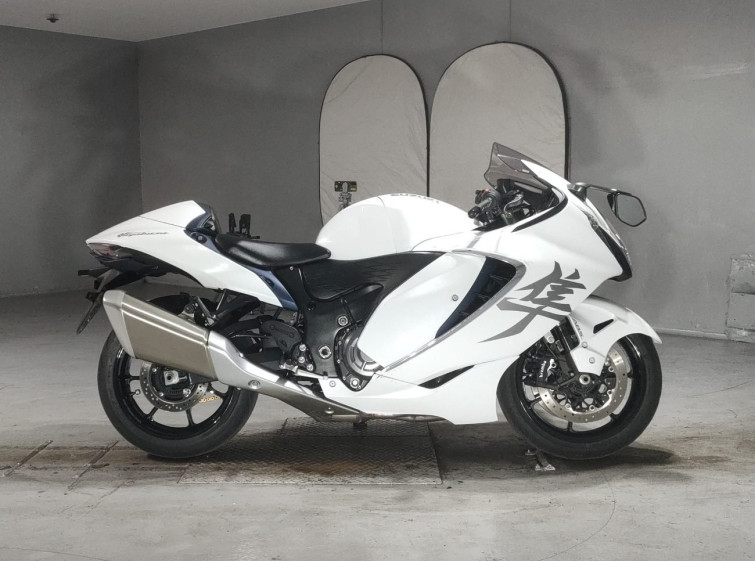 Мотоцикл Suzuki GSX1300R HAYABUSA с пробегом 7675 km