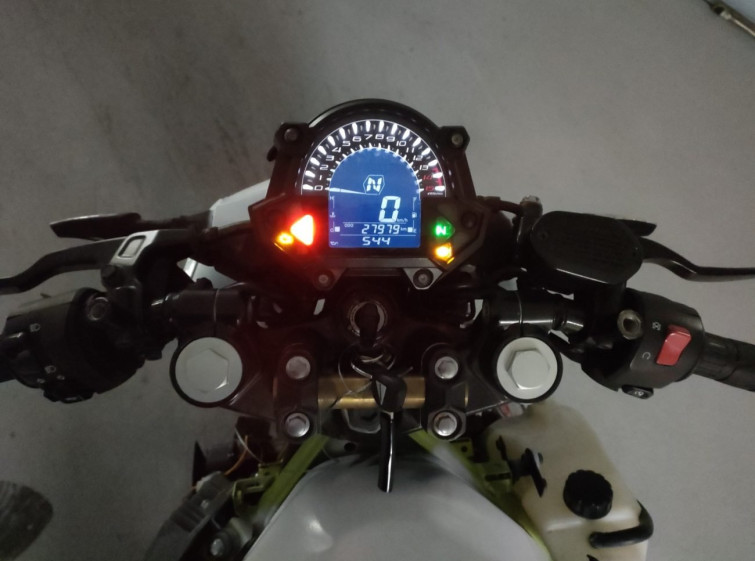 Мотоцикл Kawasaki Z250 з пробігом 27980 km