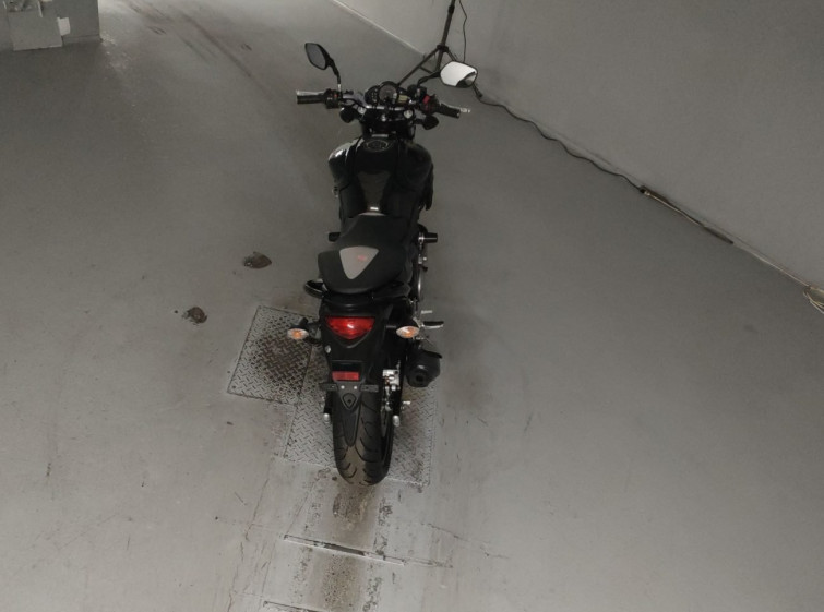 Мотоцикл Suzuki GLADIUS SFV400 с пробегом 34315 km