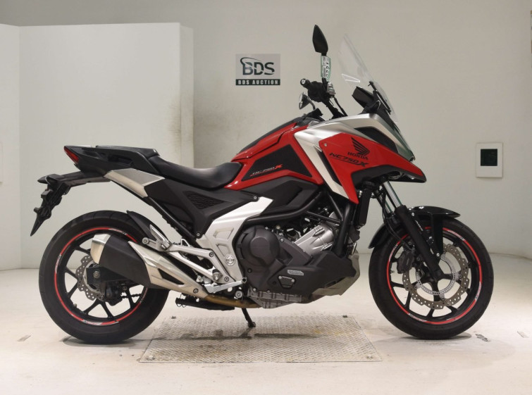 Мотоцикл Honda NC750XD с пробегом 15897 km
