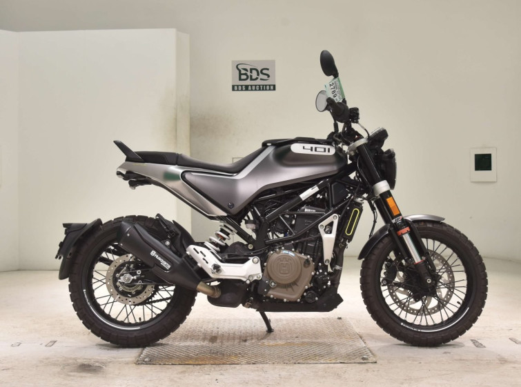 Мотоцикл Husqvarna SVARTPILEN 401 з пробігом 4420 km