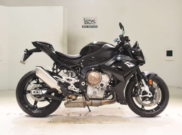 Мотоцикл BMW S1000R з пробігом 351 km