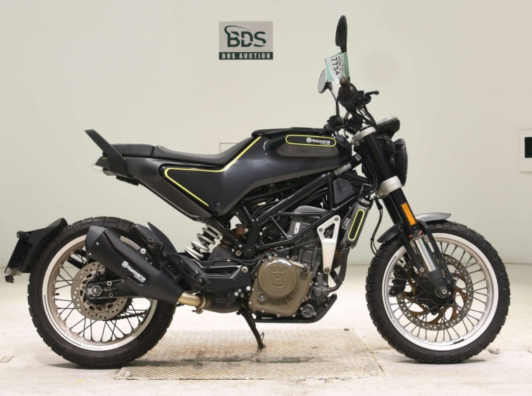Мотоцикл Husqvarna SVARTPILEN 401 з пробігом 22786 km