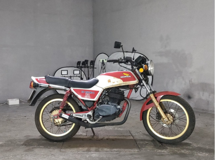 Мотоцикл Honda CB250RS с пробегом 10094 km