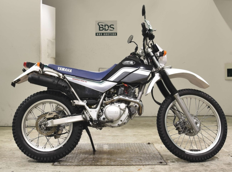 Мотоцикл Yamaha SEROW XT250 з пробігом 11870 km