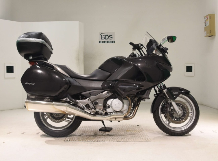 Мотоцикл Honda NT700V DEAUVILLE з пробігом 46158 km