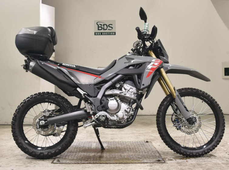 Мотоцикл Honda CRF250L с пробегом 2420 km