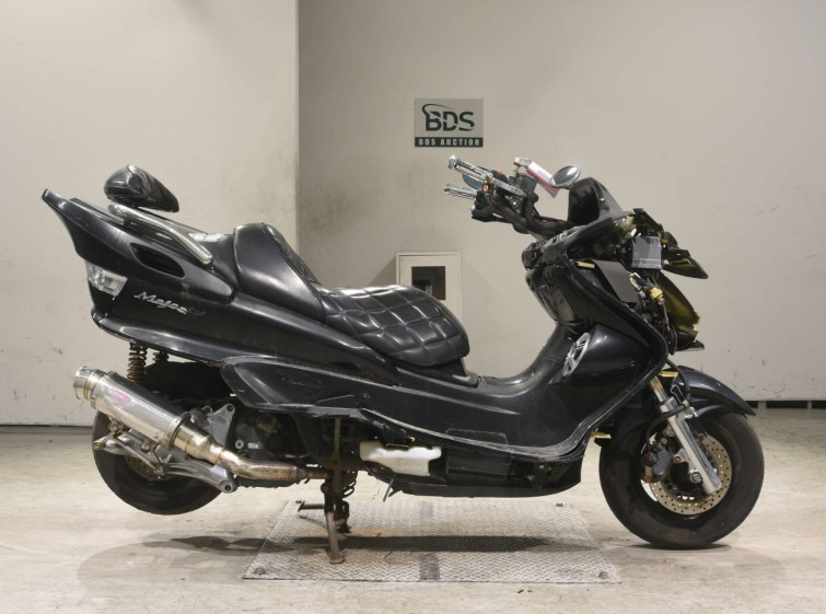 Мотоцикл Yamaha MAJESTY 250C