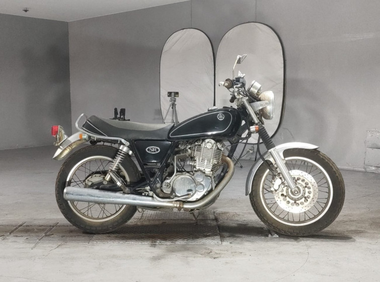 Мотоцикл Yamaha SR400 с пробегом 14488 km