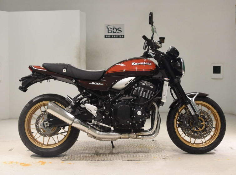 Мотоцикл Kawasaki Z900RS з пробігом 13600 km