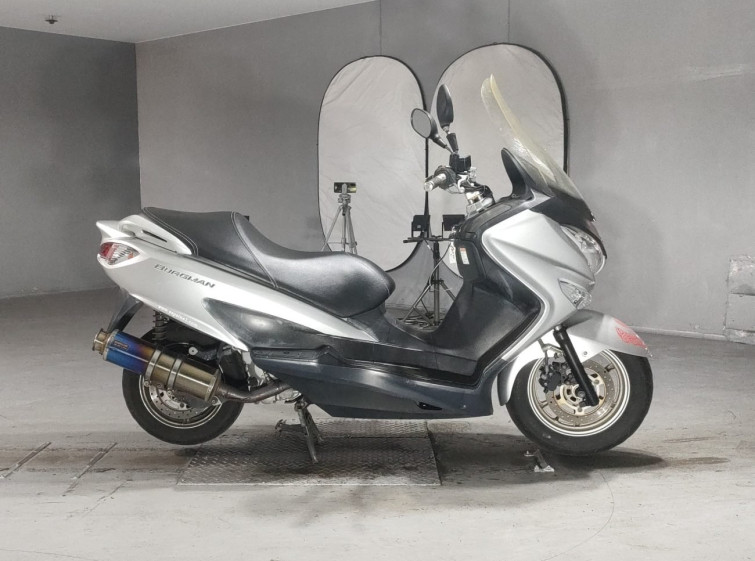 Мотоцикл Suzuki BURGMAN 200 с пробегом 23603 km