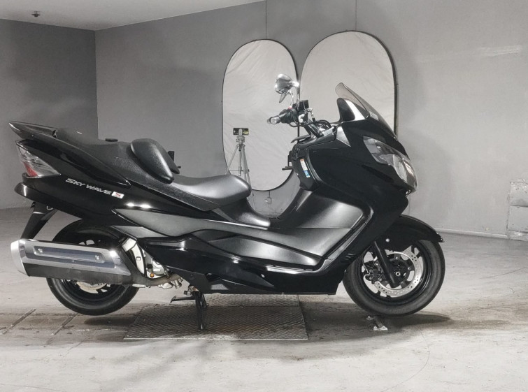Мотоцикл Suzuki SKYWAVE 250 з пробігом 709 km
