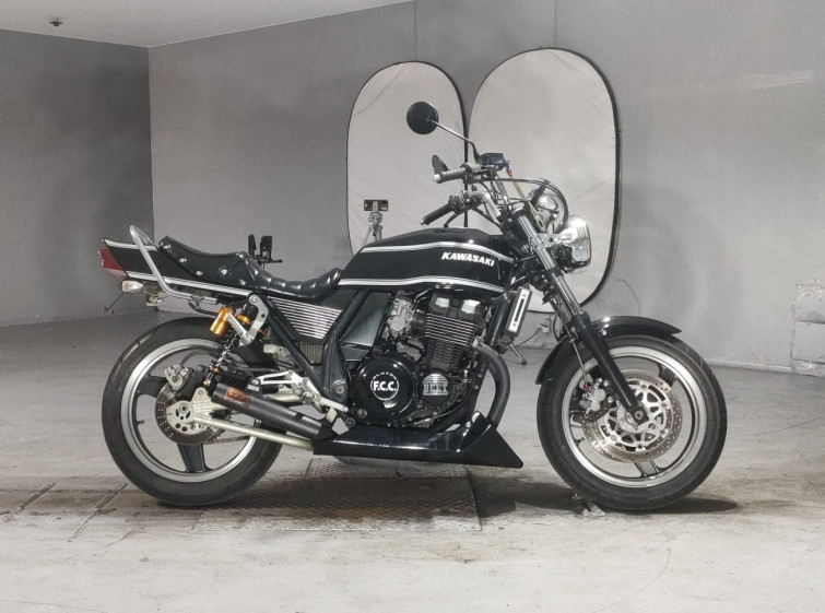 Мотоцикл Kawasaki ZRX400 з пробігом 17815 km