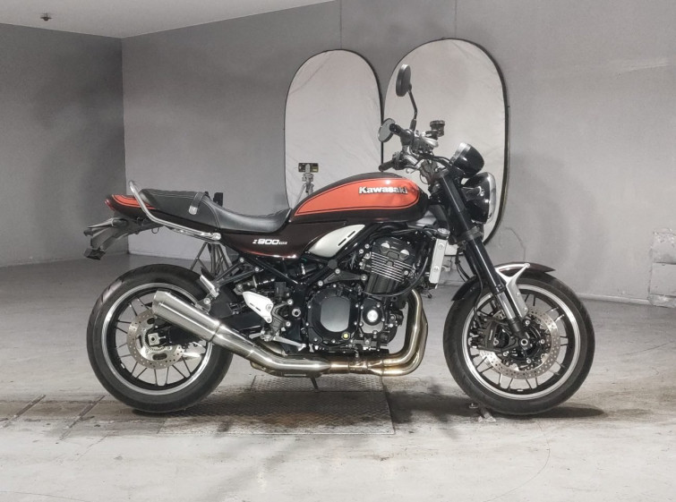 Мотоцикл Kawasaki Z900RS з пробігом 17367 km