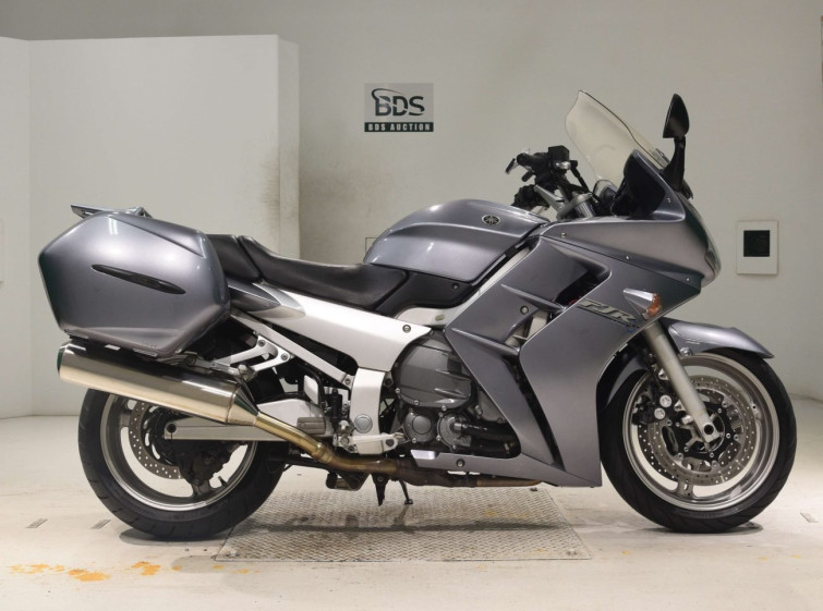 Мотоцикл Yamaha FJR1300 с пробегом 17729 km
