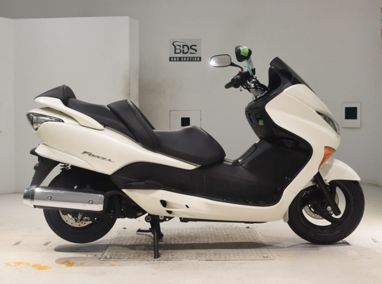 Мотоцикл Honda FORZA Z с пробегом 7580 km