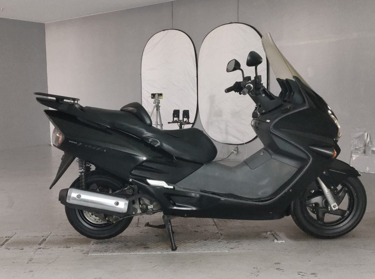 Мотоцикл Honda FORZA с пробегом 39025 km