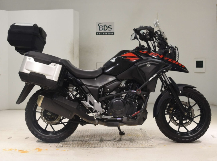 Мотоцикл Suzuki V-STROM DL250 з пробігом 51922 km