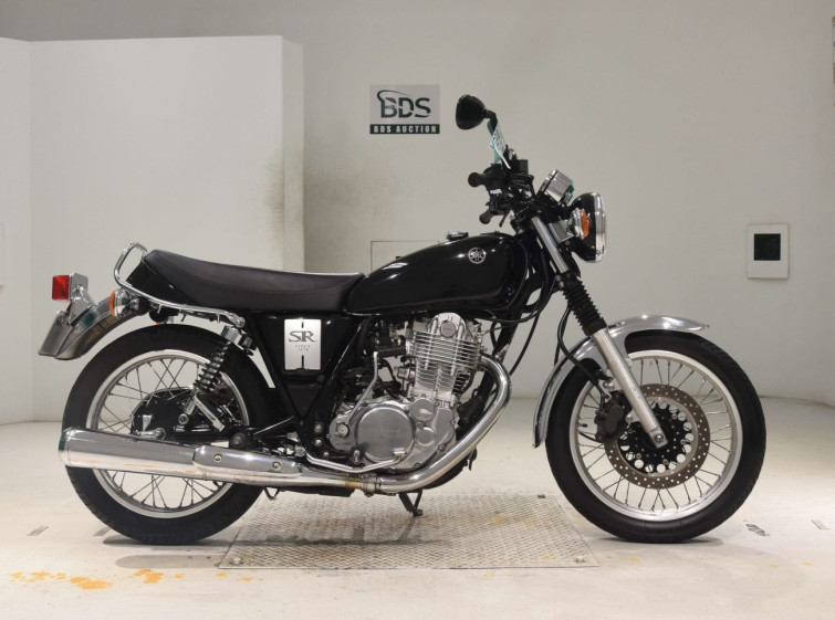 Мотоцикл Yamaha SR400 с пробегом 24385 km