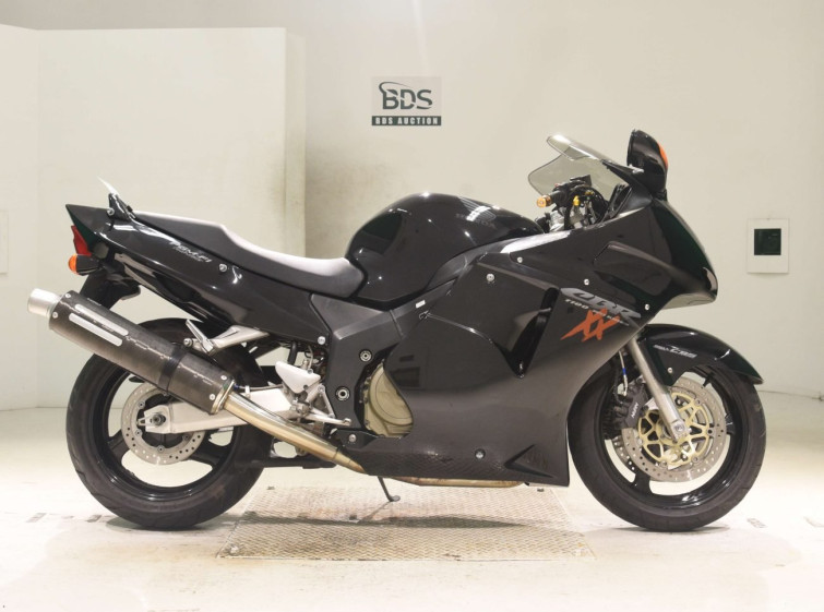 Мотоцикл Honda CBR1100XX BLACKBIRD с пробегом 41137 km